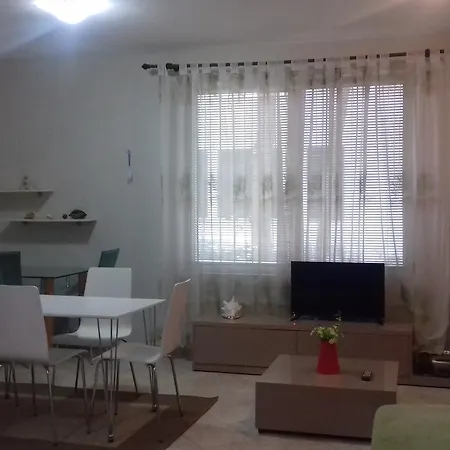 A Beautiful House Marea Golem (Tirana)